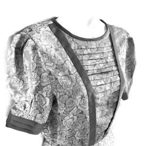 Vintage Blouse Floral Embossed Silver Gray Puff Sleeves Lattice S